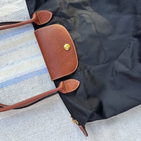 LONGCHAMP "Le Pliage - 'Shopping' - Modele Depose" - 11" height VVGUC - Picture 2 of 16